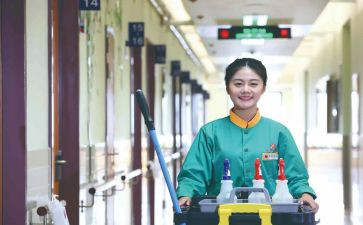 2024年商场保洁年终工作总结8篇