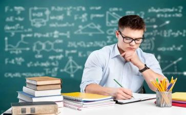 大学本科自我鉴定300字8篇