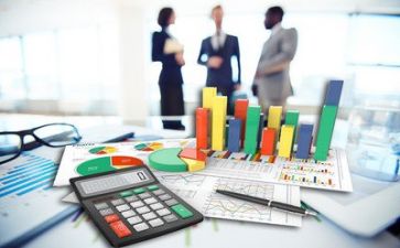 财务年终述职报告优秀7篇
