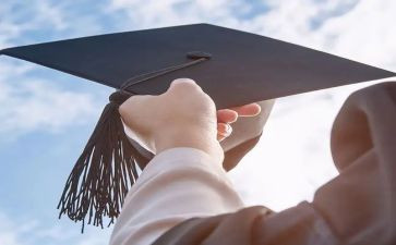 大二学年鉴定表个人总结6篇