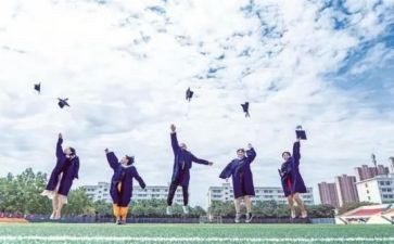 大学自我总结8篇