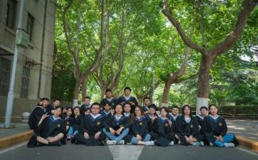 大学班级学期总结7篇