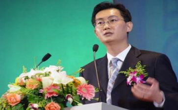 公司董事年度述职报告8篇