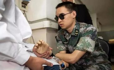 杜富国优秀事迹8篇