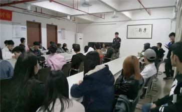 副班主任事迹材料参考6篇