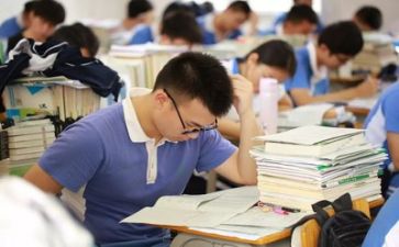 2024高考作文通用8篇