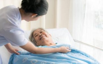 个人护理上半年工作总结8篇