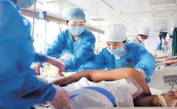 2024年护士年终述职报告精选6篇