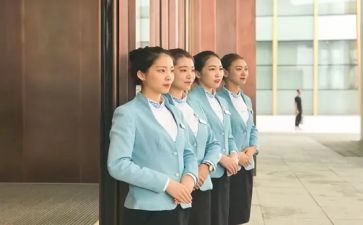 酒店前台接待辞职报告5篇