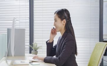 客服月度总结报告5篇
