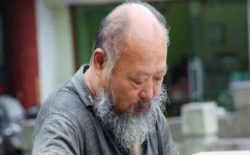 老人与每读后感8篇