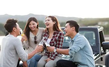 年轻教师优秀事迹6篇