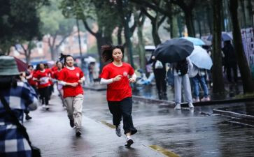 校园跑讲话稿5篇