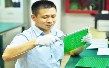 上料员工作总结参考6篇