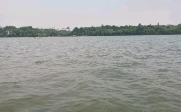 ?{州西湖作文优秀8篇