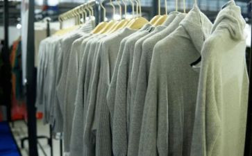 卖衣服工作总结8篇