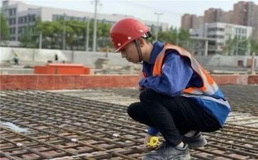 y银行员工述职报告6篇