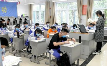 在校团委的心得体会5篇