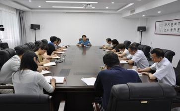 行政专员月总结推荐6篇