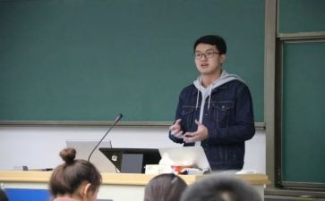 竞选主席助理的演讲稿5篇